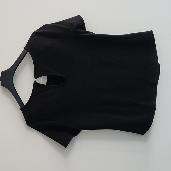 CLEO Sz Small Black S/Sleeve Top With Jewel Embellished Neckline - Picture 2 of 6